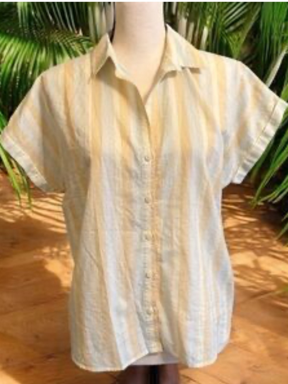 PATAGONIA Light Yellow Striped Button-Up Short Sleeve Women's Top